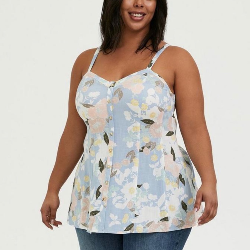 Torrid - Fit And Flare Rayon Blue Floral Slub Button-Front Cami Tank Top - 3X